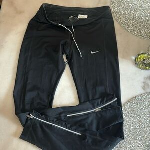 nike leggings small
